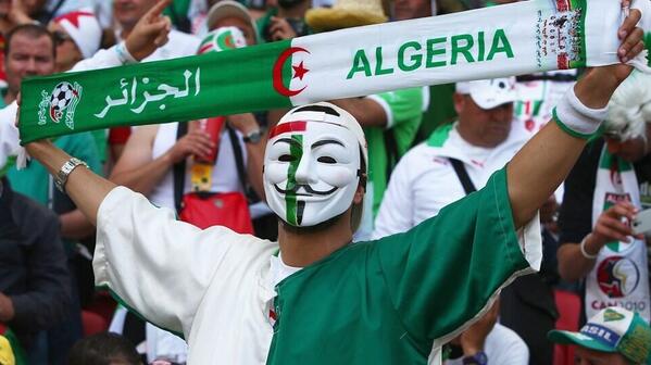 منتخب الجزائر يختتم استعداداته لمواجهة مصر بالتصفيات الأولمبية 