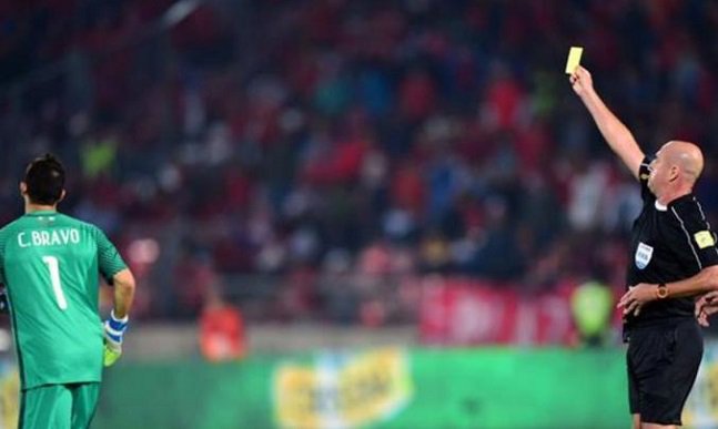 كلاوديو برافو يسافر إلى إنجلترا لاتمام انتقاله لمانشستر سيتي