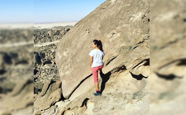 شاهد بالصور :أول سعودية تحترف رياضة تسلق الجبال 